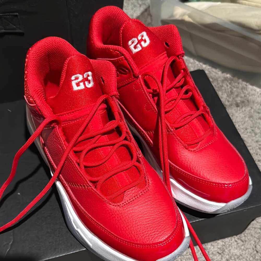 Jordan Kids Sneakers in Red and White